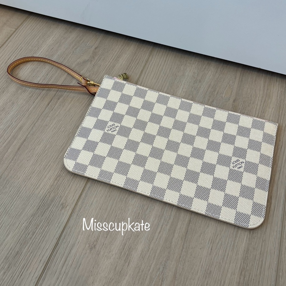 Authentic Damier Azur MM GM Louis Vuitton Pochette